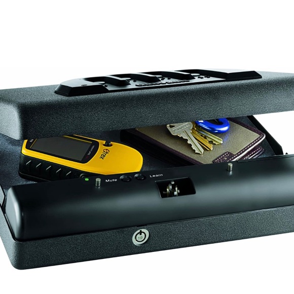 GUNVAULT MICROVAULT BIOMETRIC - Picture 2 of 7